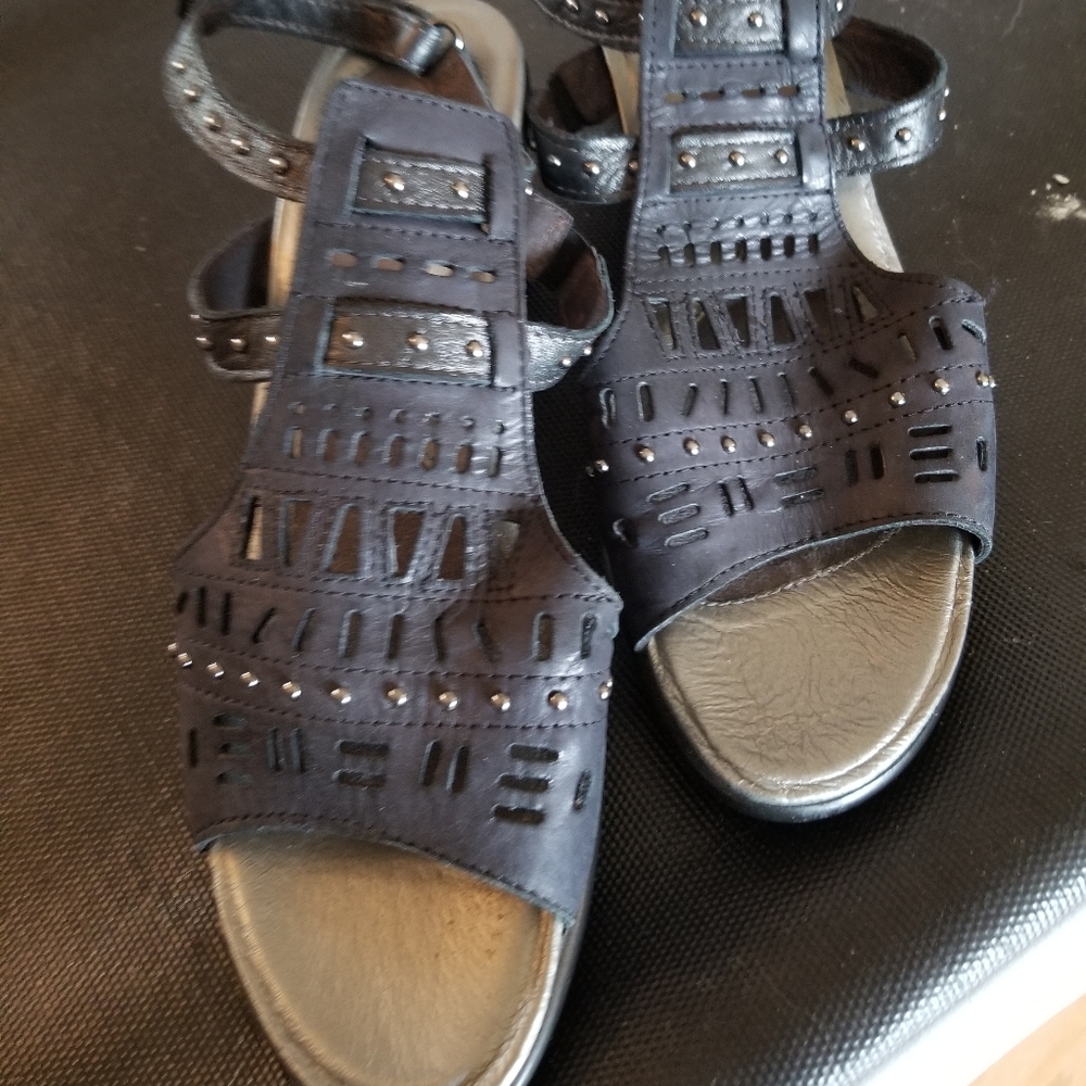 Naot Black Sandals